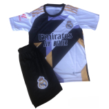 2023/24-as Real Madrid gyerek mezgarnitúra Vini Jr "7" felirattal ÚJ - 110cm és 165cm