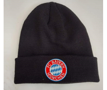 Bayern München hímzett logós kötött sapka 