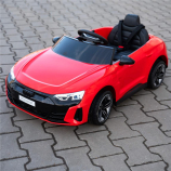 AUDI GT GYERMEKJÁRMŰ 103 X 58 X 41 CM
