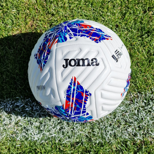 Joma Uranus III fehér/királykék focilabda,Quality Pro  5-ös méret