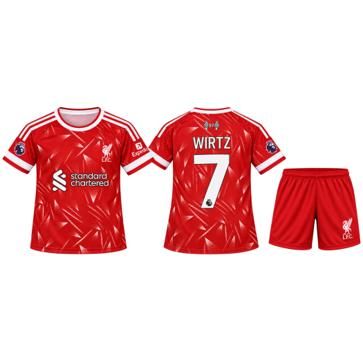 Liverpool 2026/27 hazai mezgarnitúra Wirtz felirattal